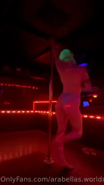 Would y all be interested in full stripping videos 