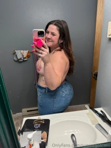 Is your renew on sending an exclusive angle to my auto-renew lovers