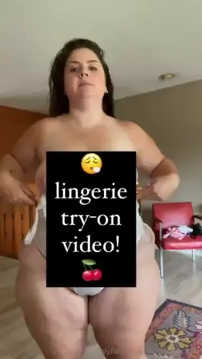 Lingerie try-on video watch me change in and out of 5 sexy outfits 