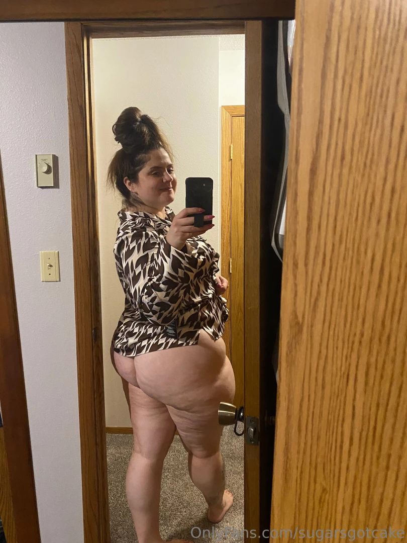 Trying on new shirts for work what if i just wore it like this 