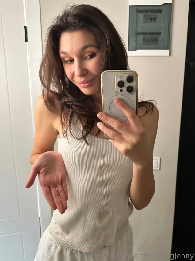 Fail 1 morning tea and a rush my white t-shirt definitely didn t see 