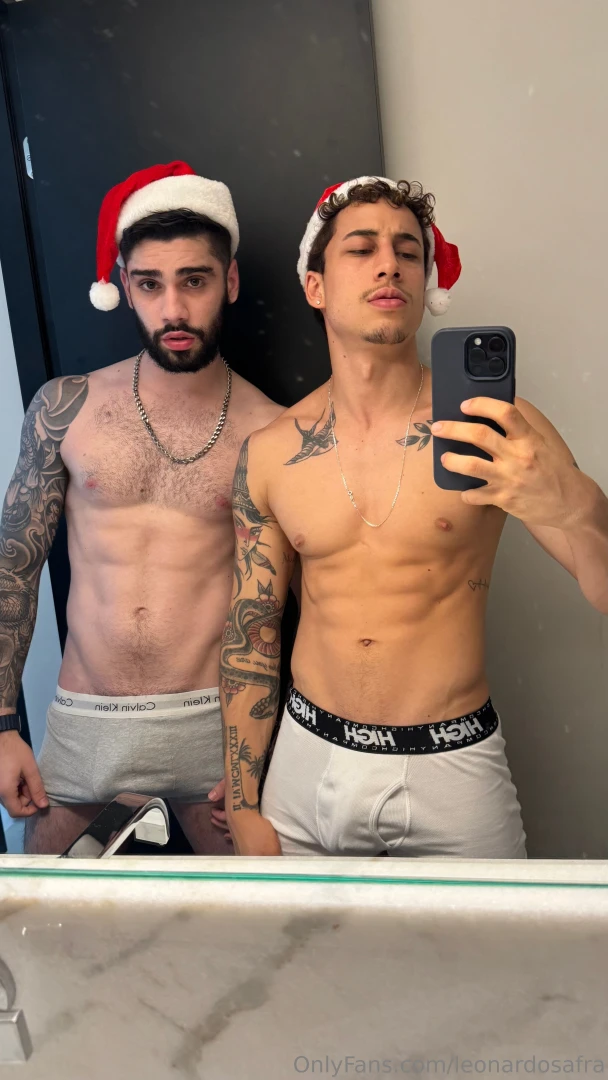 The christmas present is approaching 