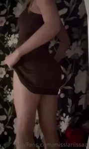 Komm und zieh mich aus baby