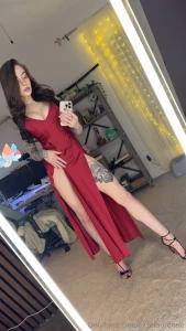 I have come to the conclusion that this dress is giving major resident part 1