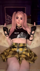 Mira bundle this set includes all of my nude photos and my strip part 1