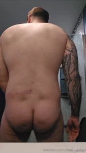 Front or back part 2727