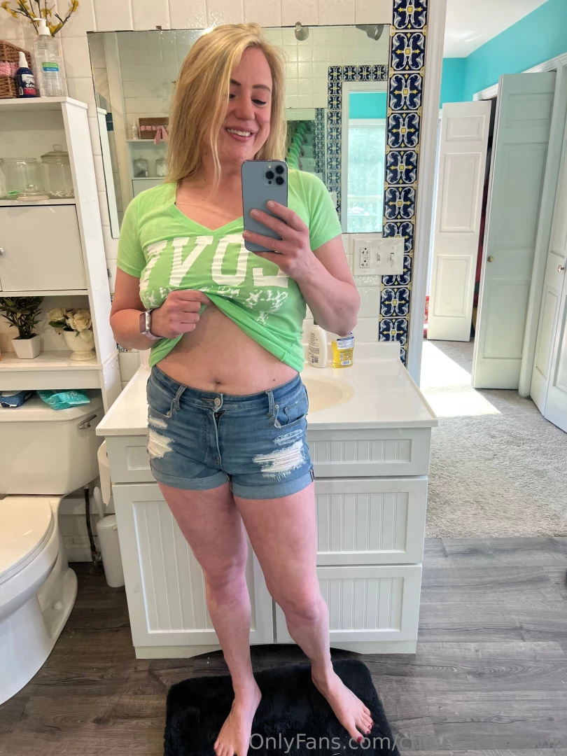 Why do i bother getting dressed i just end up taking it off lol part 17 