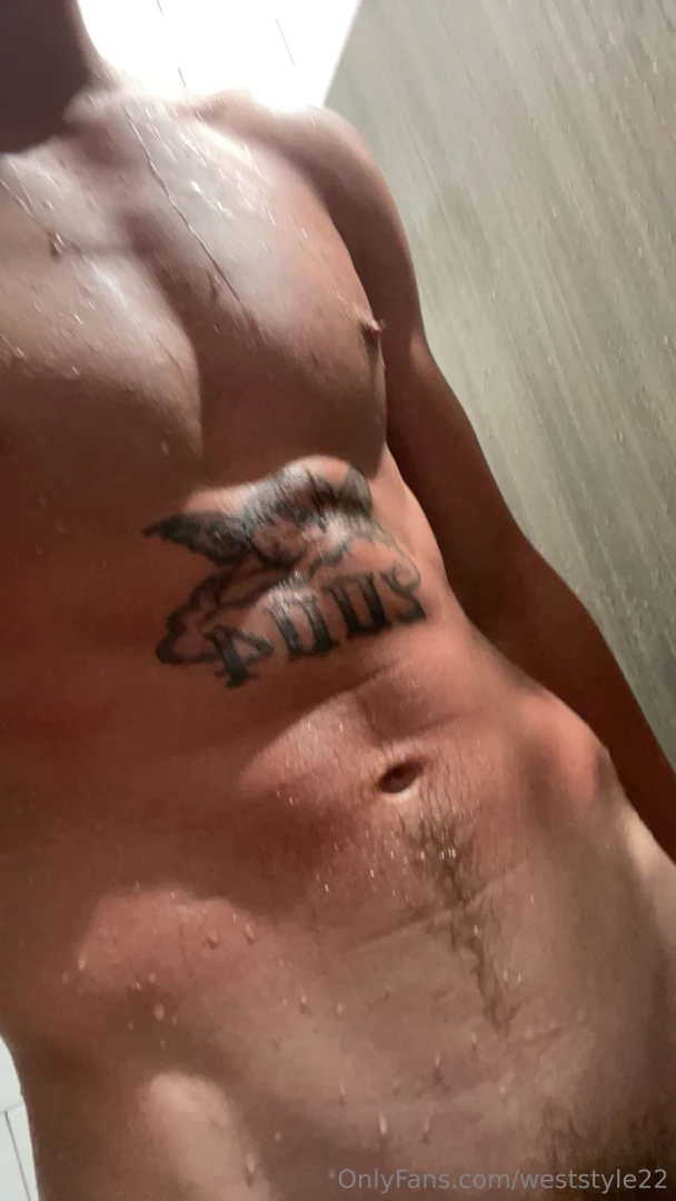 I need to feel you kissing me all the way down 