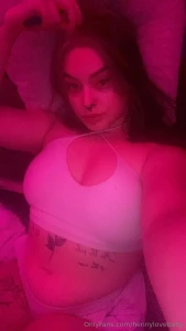 This pussy needs to be stuffed what toy should i play with part 15