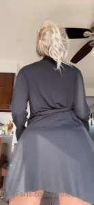 allthebootyyy - Like what s under the robe part 2 