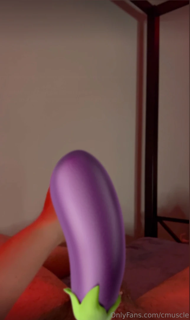 Newly trimmed feelin myself and strokin this fat cum covered cock from 