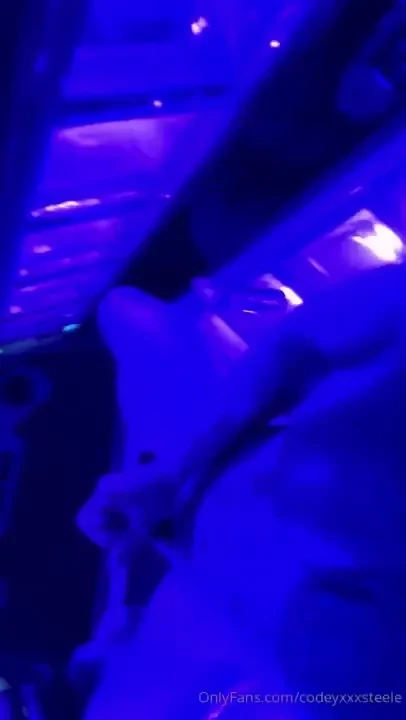 Sooo life update i was in france and a model i was with robbed all of 