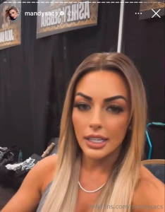 If you re here from the meet and greet tip below for a free gift