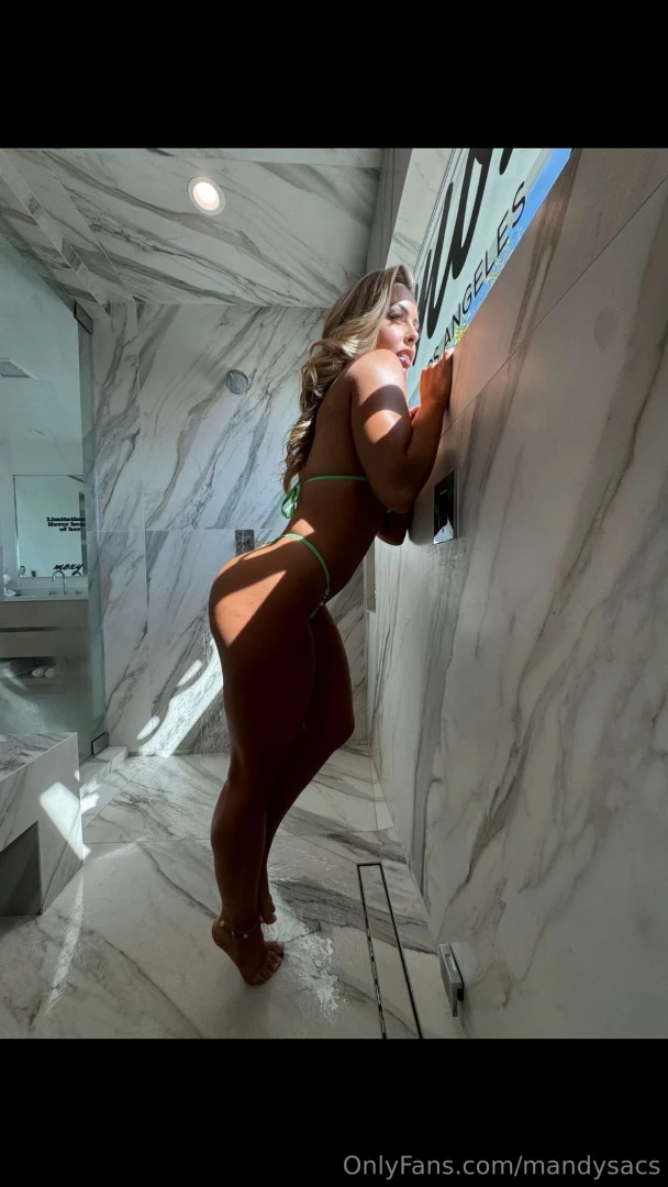 One last chance check your messages 