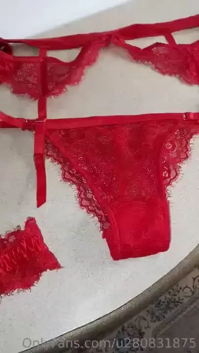 Allora cosa ne dite ragazzi lo volete vedere indossato 