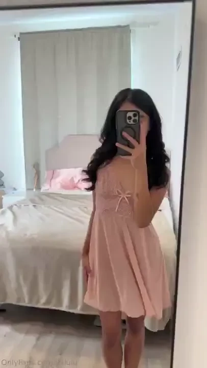 Can you guess if i am wearing something underneath 