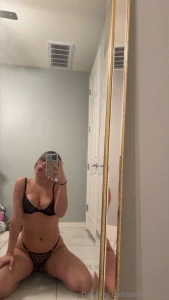 Come cook dinner with me live on here at 6 30pm pst in about an hour