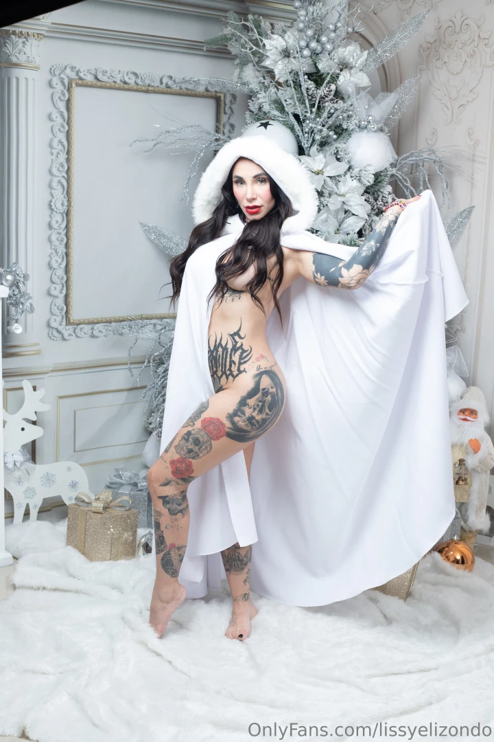 Mi amooooor te mande un regalito navide o revisa tus mensajes bebeee 