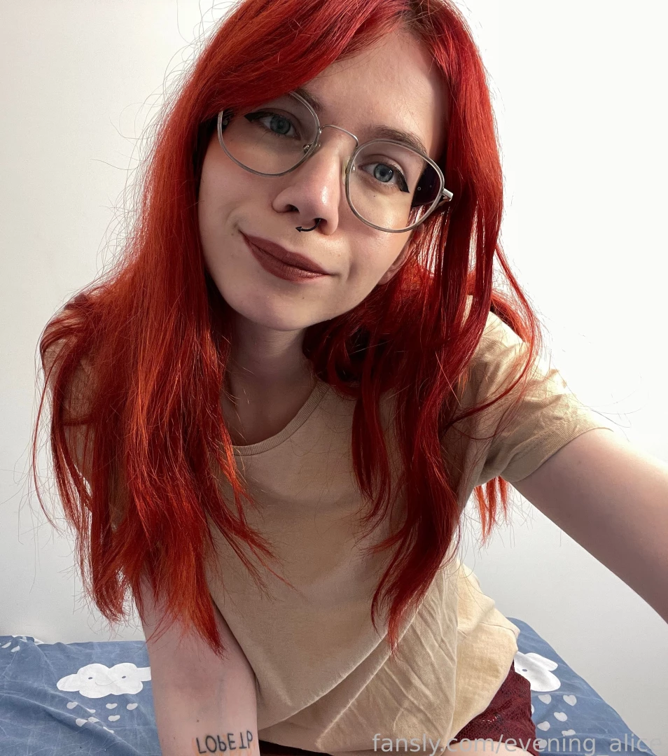 Wow there are already 3000 of you following me i just want to say 