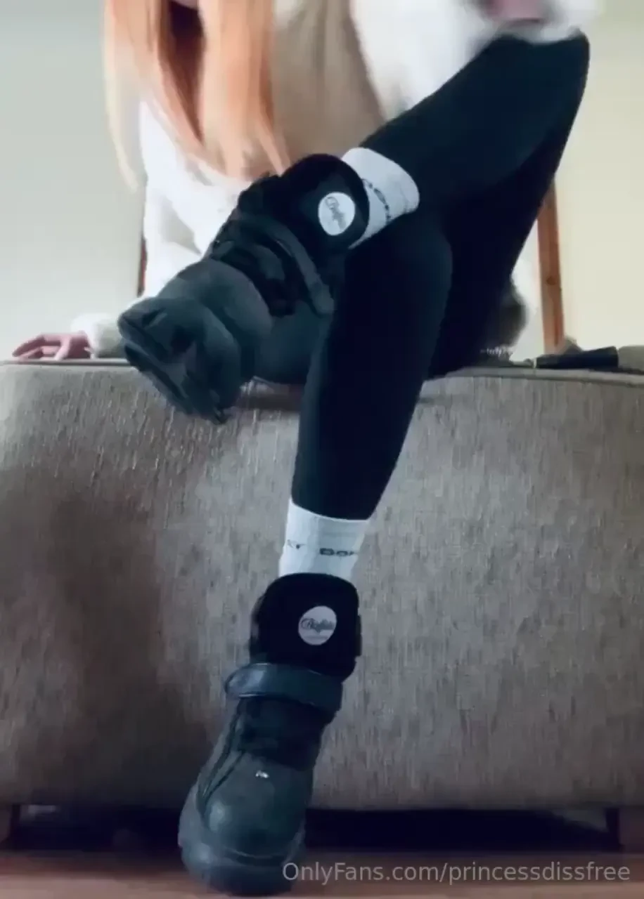 I have some instructions for boot worshipping sluts and pathetic sock 