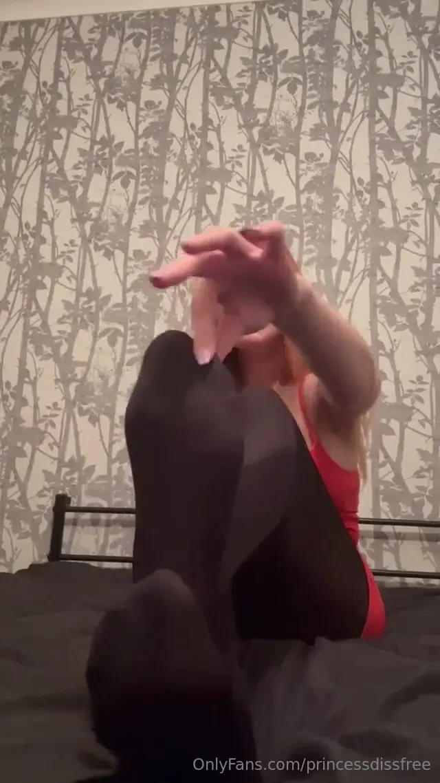 Nylon ass amp soles tease princess teases my nylon slave with my soles 