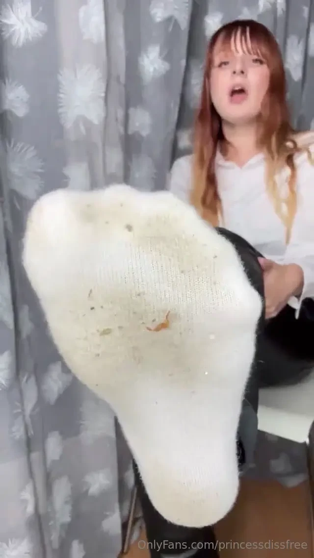 Stinky white socks dealer princess diss deals out her stinky white 