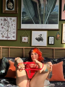 Come and grab my panties with your teeth