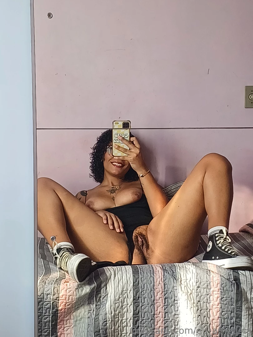 I was so horny i had to cum b4 the date 