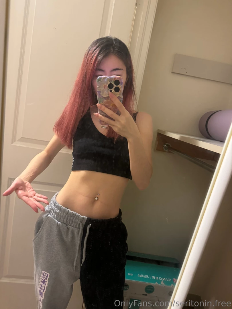 Flat belly but can t escape the sitting marks part 1 