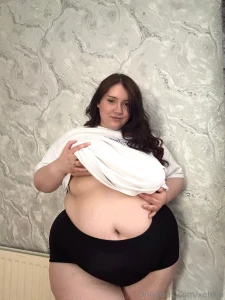 Clothes barely holding it in wanna help 3