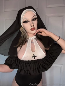 More nun pics