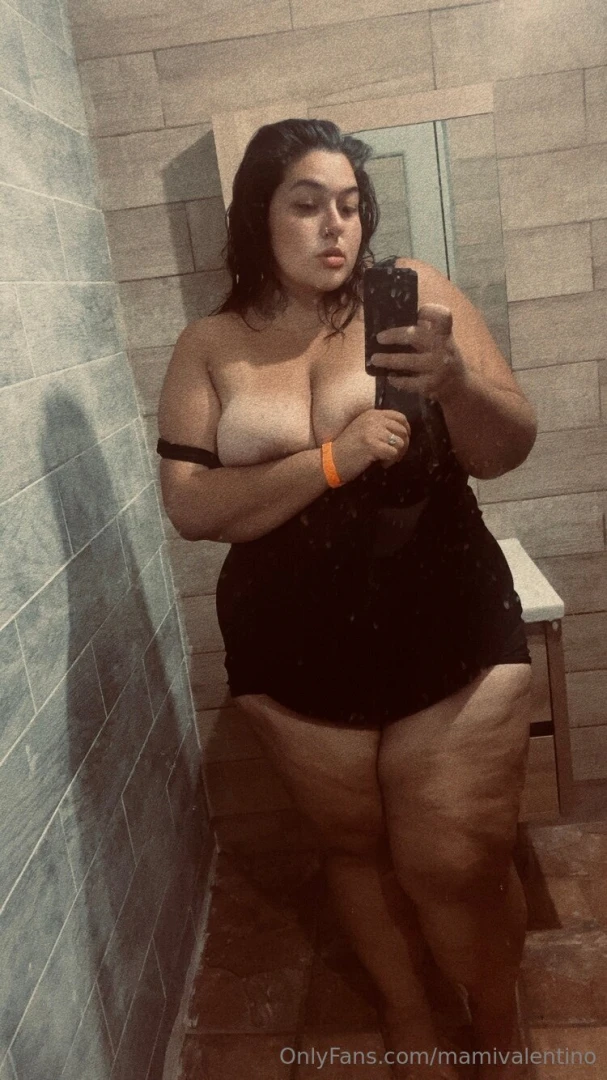 Would you follow me to the bathroom and devour this fat puerto rican 