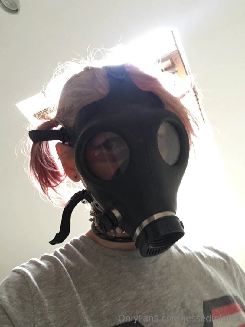 First time i ever got my bewbs out to put them on the internet still part 12 