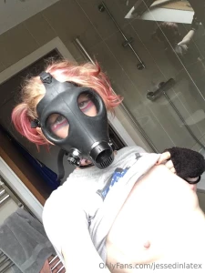 First time i ever got my bewbs out to put them on the internet still part 6