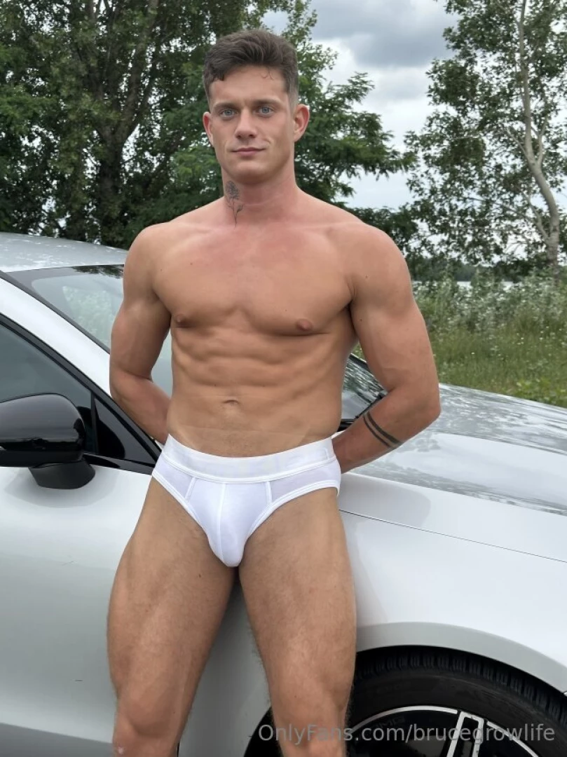 Why stop at teasing when i can give you so much more 