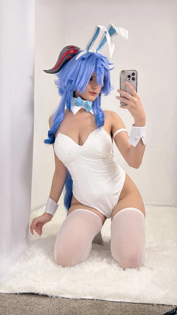 Do you live bunny girls as much as i do will upload a little video for 