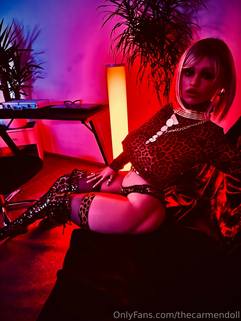 Rich secretary photo preview scene 1 part 1 