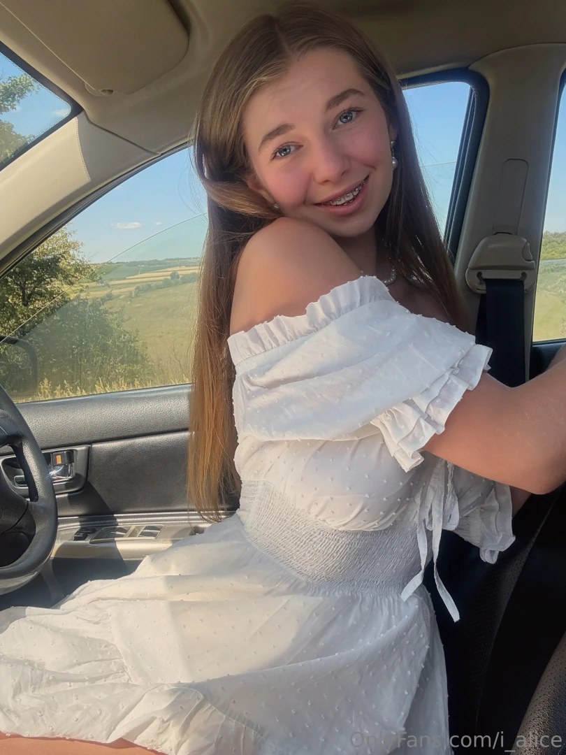 It s so hot in the car right now 