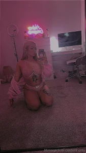 Pretty in pink part 2481