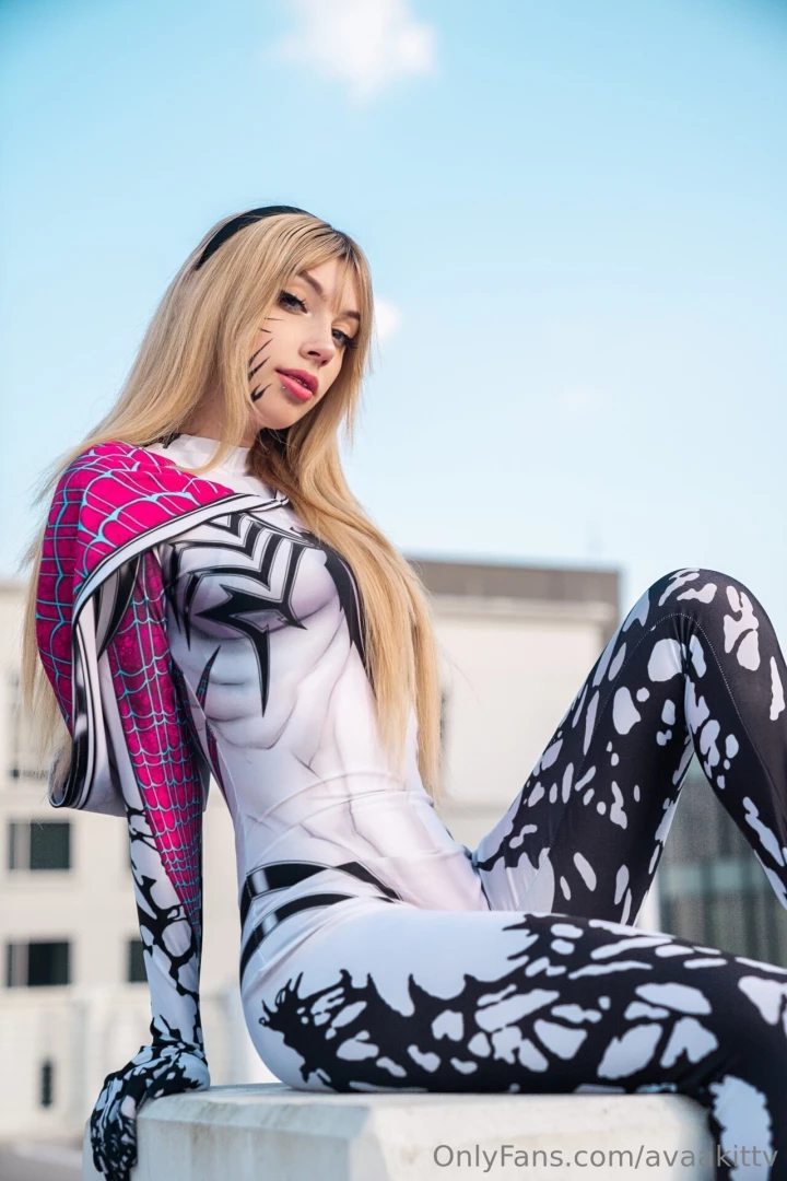 I m your cute neighbor spidergwen 