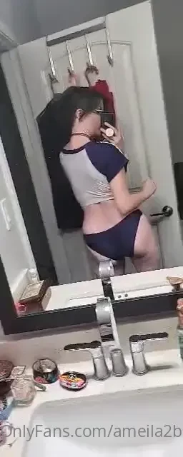 I got a super cute outfit from a special someone and i have just the 