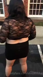 Dressed like a total fuckn tramp to suck cock n take a face full o cum