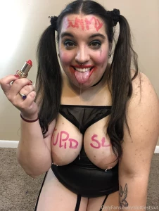 One of my favorite custom pic sets i highlight my stupid slut lips part 19