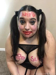 One of my favorite custom pic sets i highlight my stupid slut lips part 15