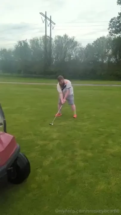 Who wants to help me with my golf swing ie stand behind me part 1 