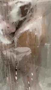 Starts of by cleaning up i know i m sexy but not a temptation for raw