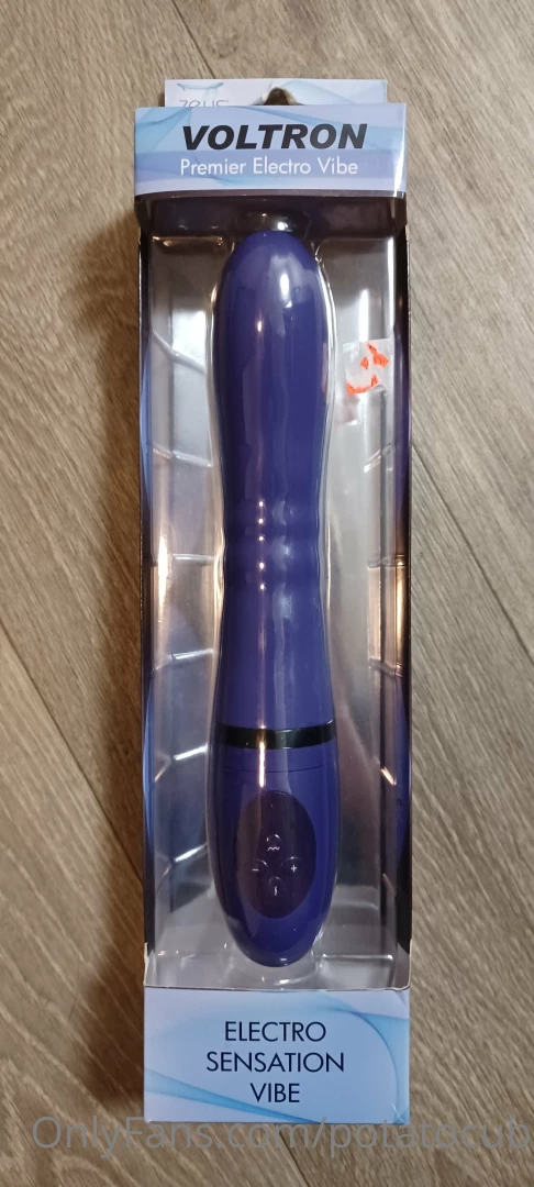 This thing vibrates and has electro we re definitely putting things in 