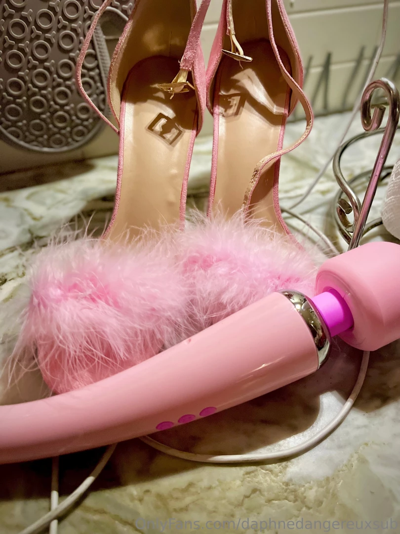 Daphnedangereuxsub part 17 