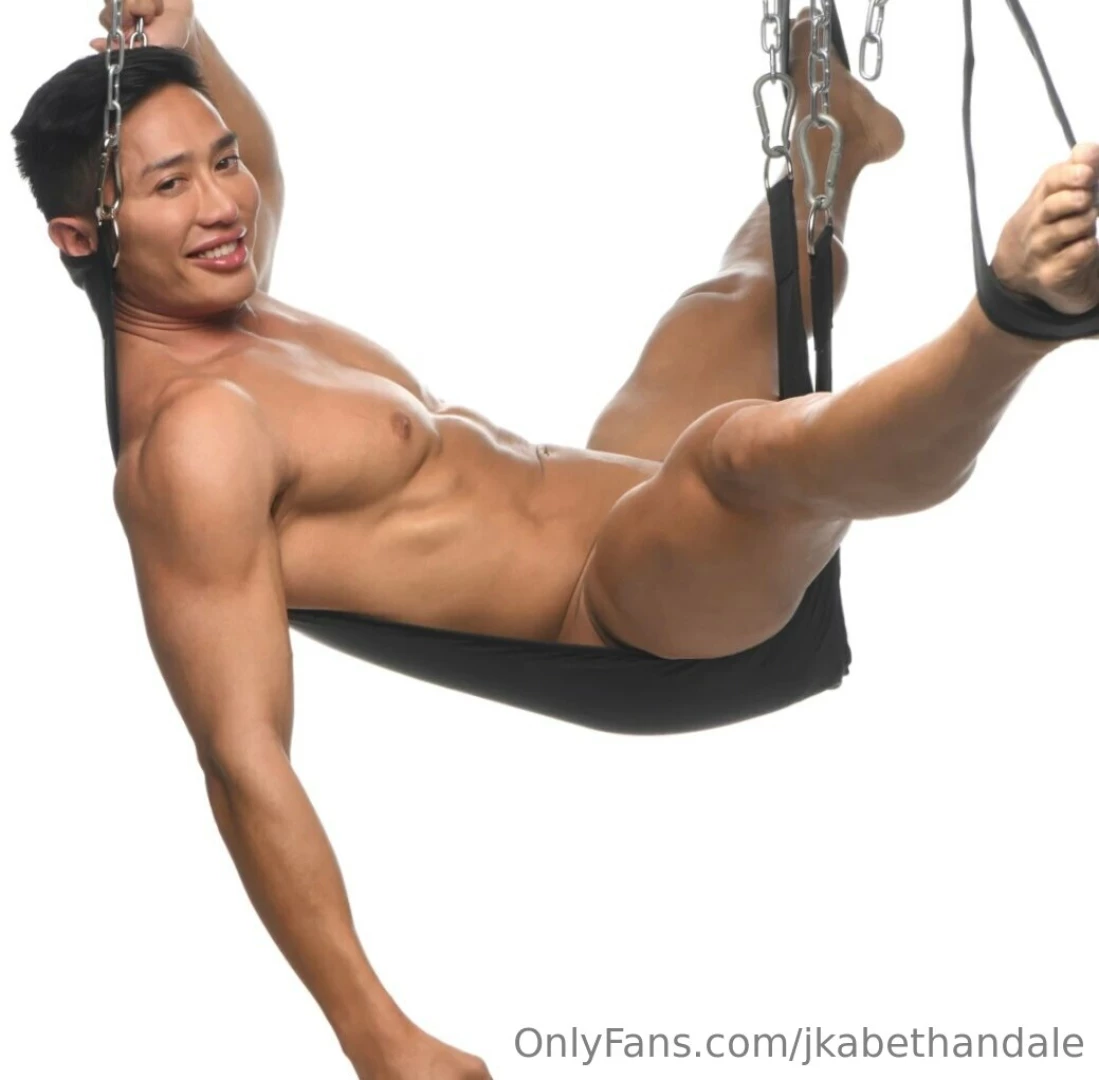 Look i did a photoshoot for boyzshop i wish i got to keep this sling part 2 