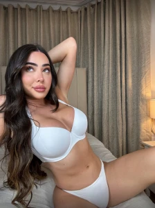 How about we turn this flirty banter into something more